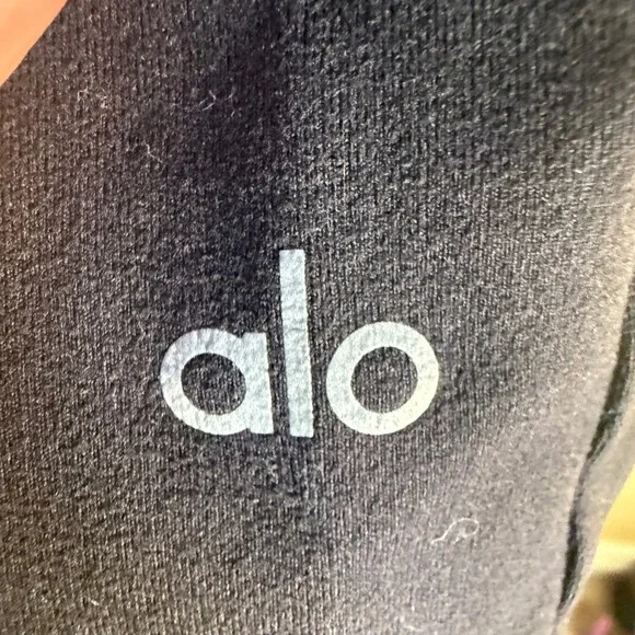 Alo Yoga Checkpoint HR Cargo Leggings Womens Med Black Pockets 26" Inseam Yoga - Picture 8 of 9